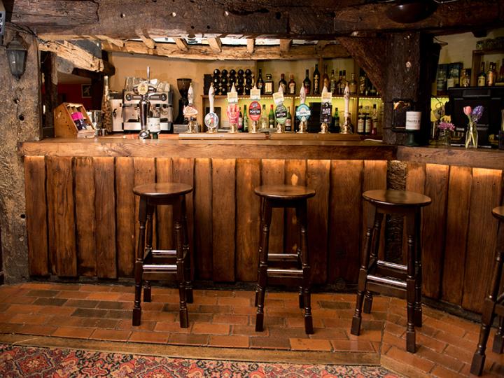 Ye Old Fighting Cocks Pub